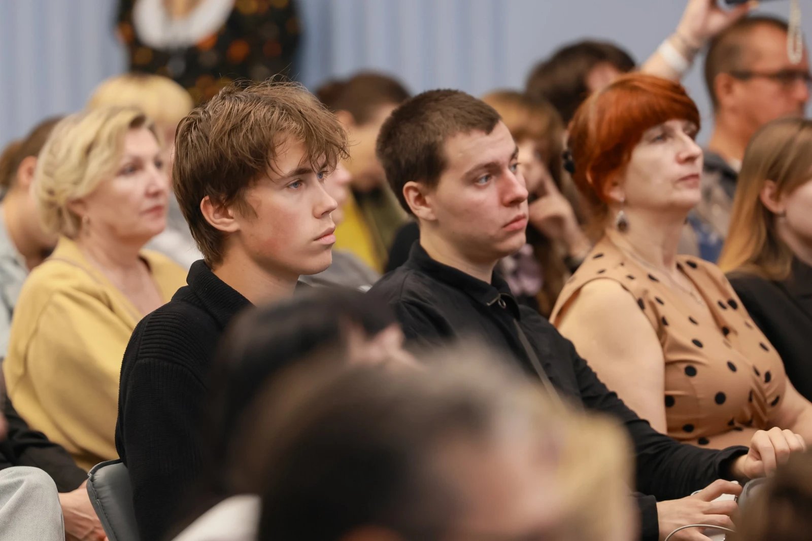 The role of the family in the lives of Russians: upbringing, traditions and the image of the future