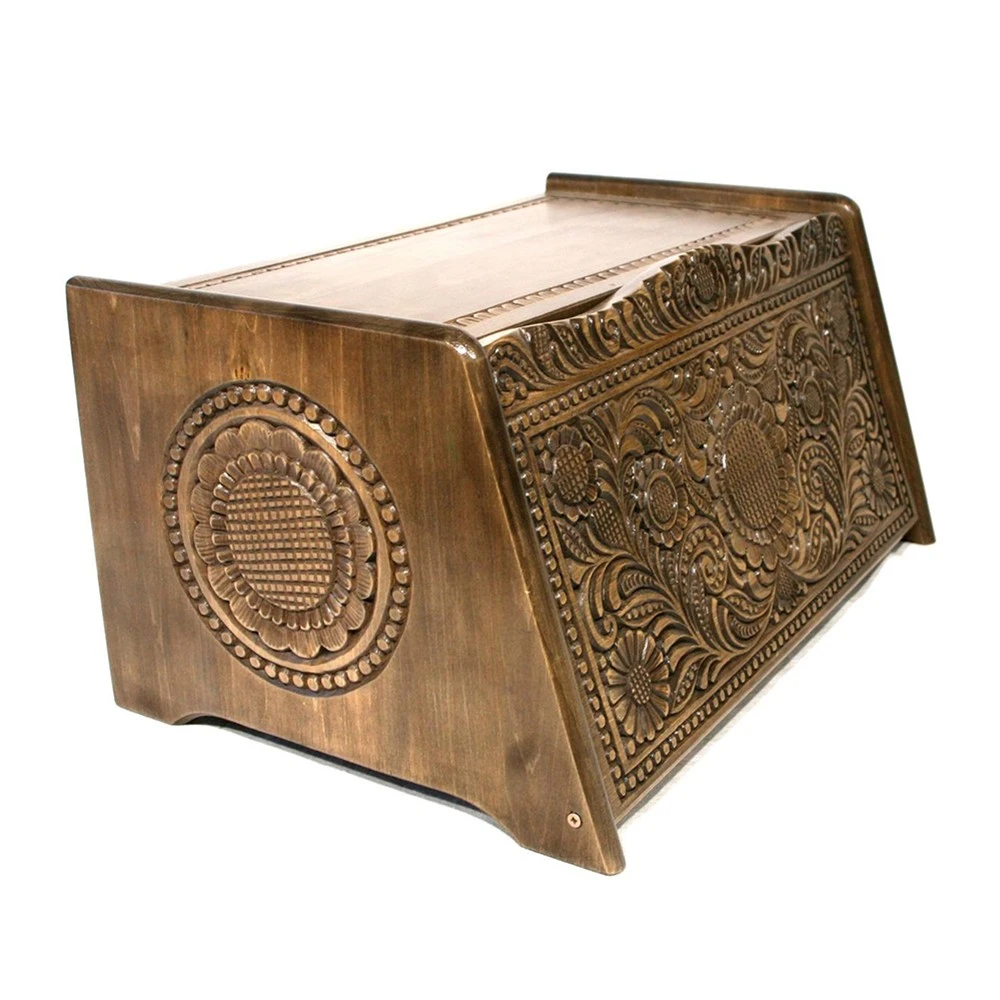 Kudrino wood carving