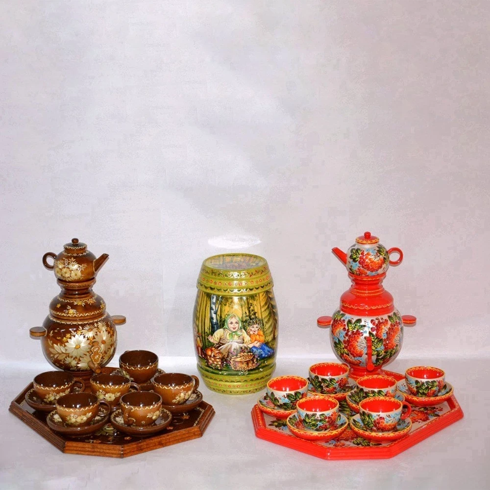 Painted Vyatka craft items