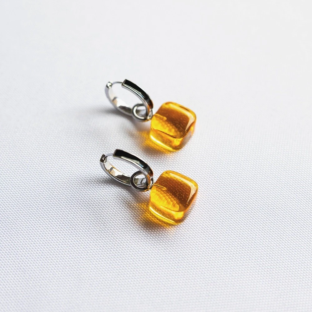 Jewellery resin accessories
