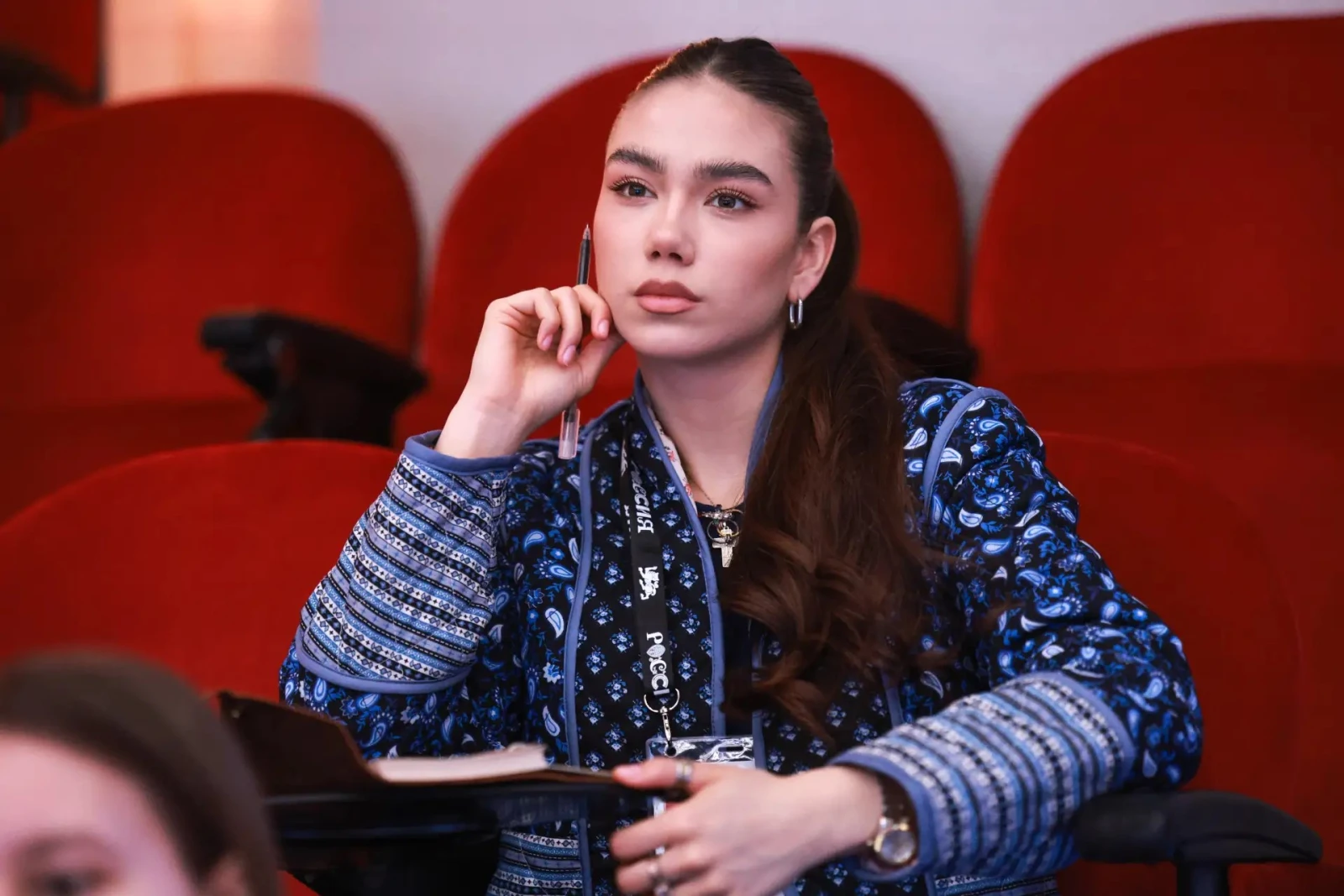 Профессионал — это не тот, кто не боится. Это тот, кто боится, но всё равно делает